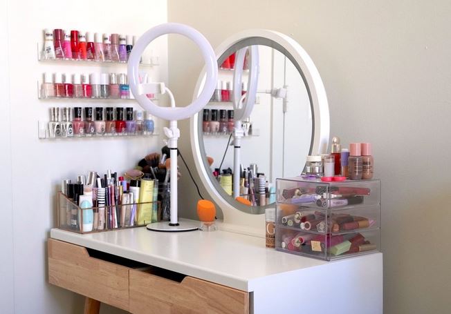 Makeup Storage and Organization Ideas for a Tidy Vanity