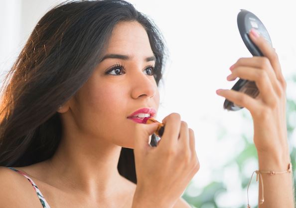  5 Makeup Hacks for Busy Mornings