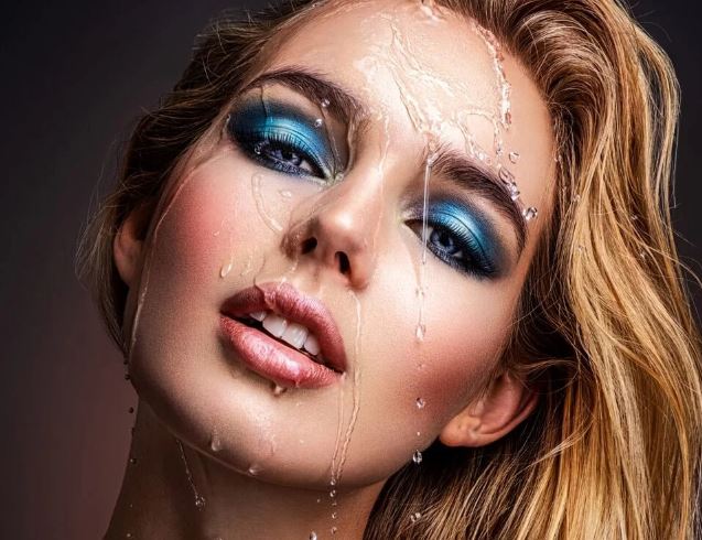  The Science Behind Waterproof Makeup