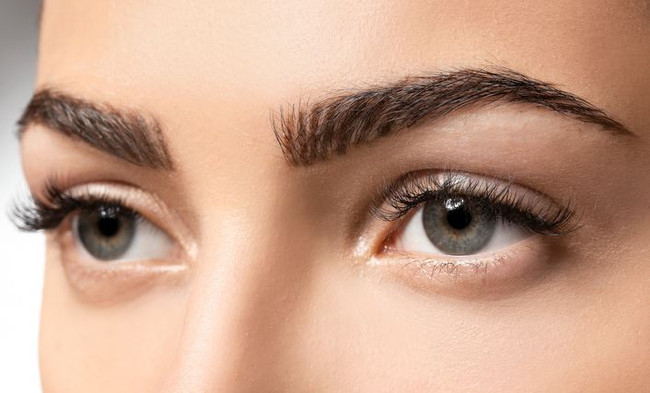  The Art of Creating the Perfect Brows